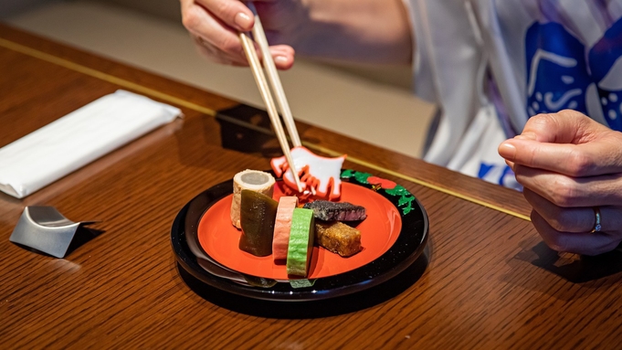 【創作ディナー】全室個室の特別な空間で、琉球王国のおもてなしディナーを堪能＜夕・朝食付き＞